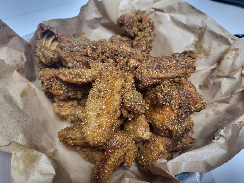 피자나라치킨공주 페퍼간장 뼈 치킨