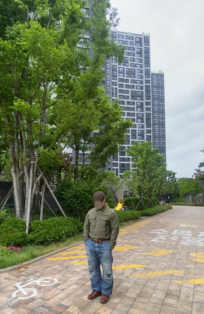 데일리룩(2024. 5. 11.)와일드브릭스 헤링본 헌팅캡, 브론슨 논스탁 OG-107 자켓, 폴로랄프로렌 패치 빈티지 워싱 데미지진, 레드윙 아이언레인저 앰버하니스, 리바이스벨트