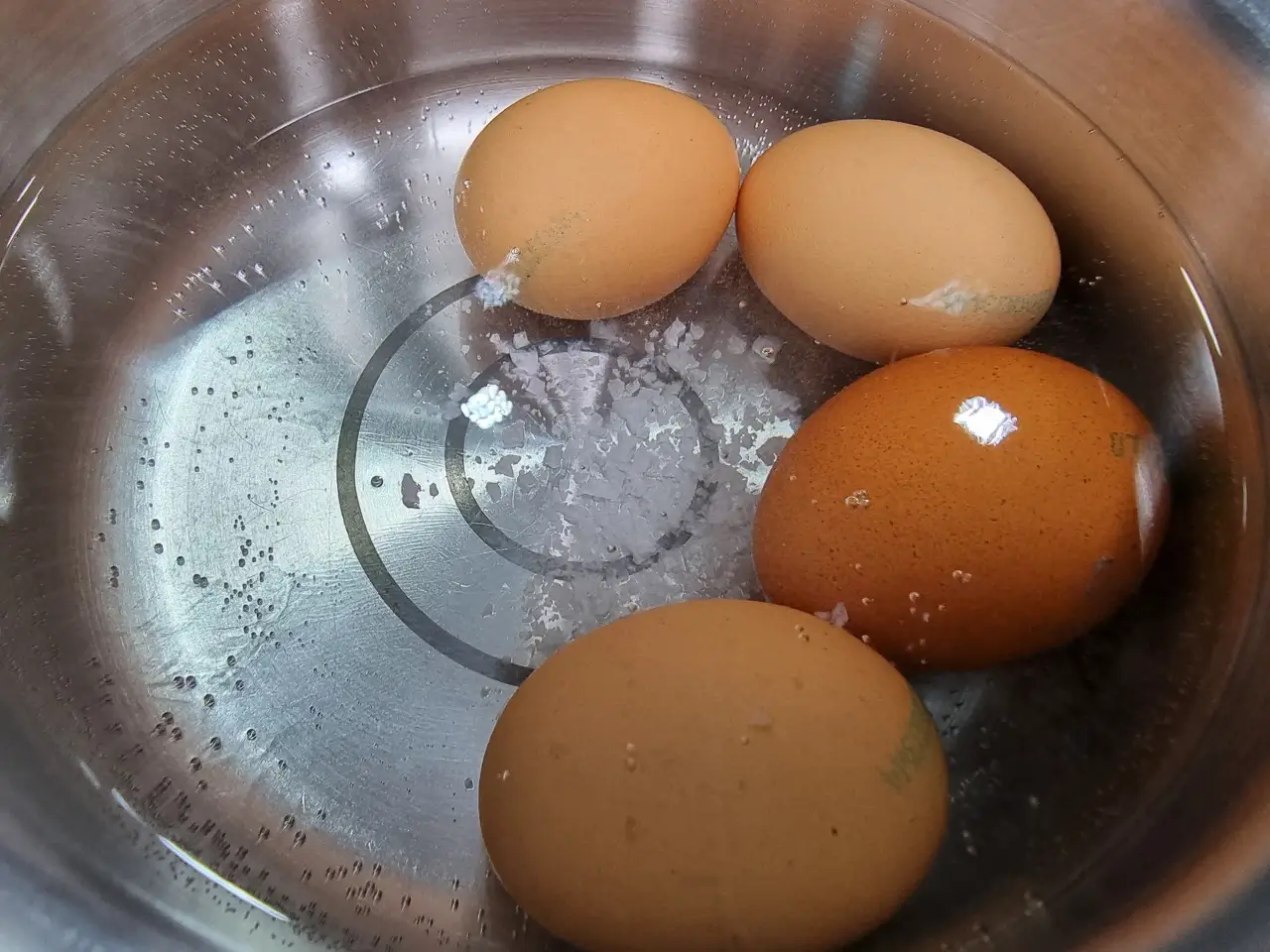 소금 넣고 계란 삶기