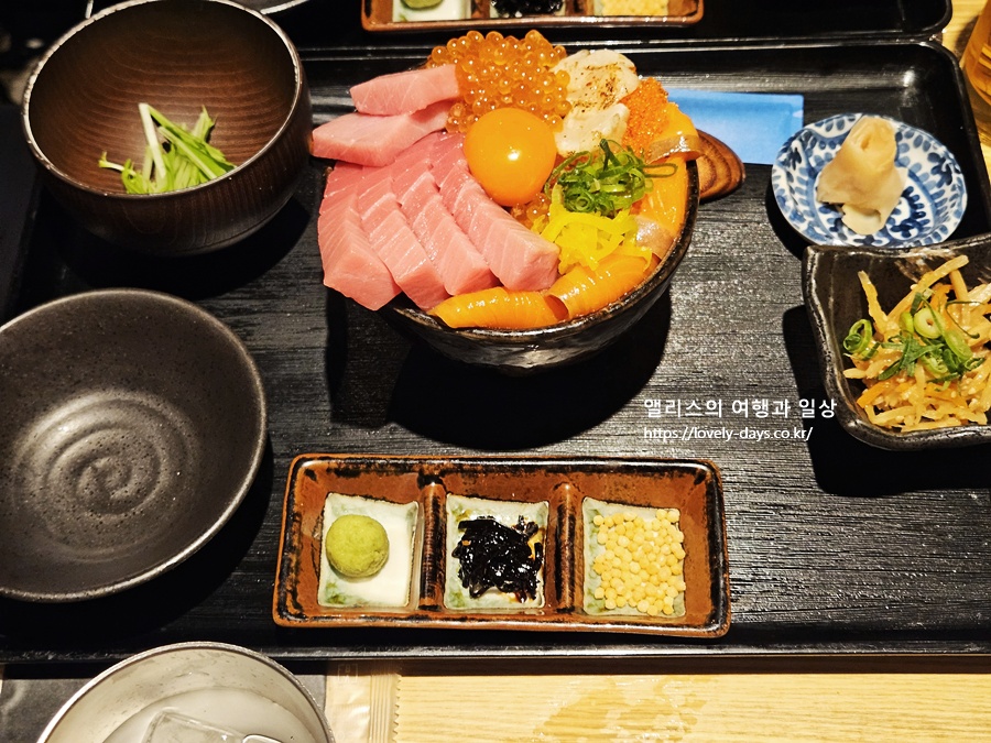 후쿠오카 텐진 맛집 생참치 덮밥 전문점 메뉴 가격 위치 예약방법