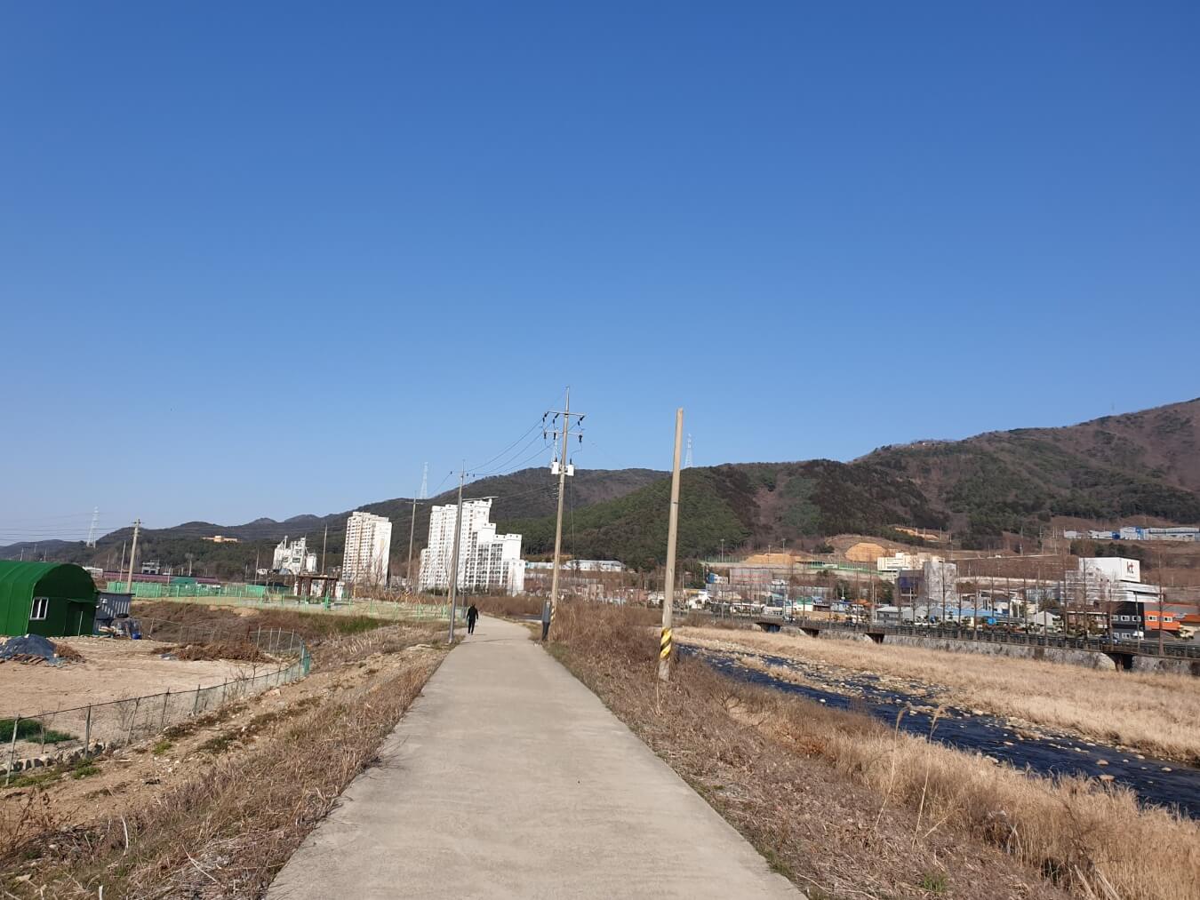 한적한 양산천