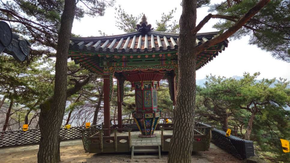 양주 석굴암 : 북한산 국립공원의 비경 속에 숨겨진 보석 같은 사찰