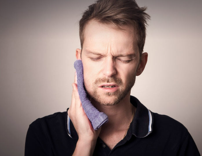 턱관절 관련 사진