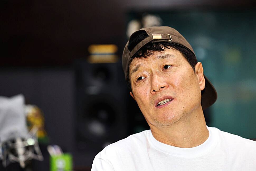 가수-안치환