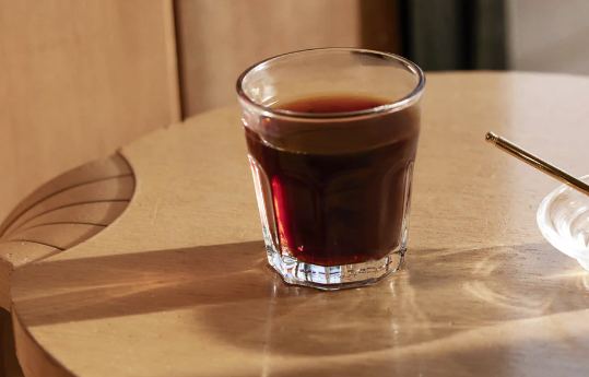 💬 “커피계의 애플이라 불리는 감성 커피 브랜드, 블루보틀(Blue Bottle)”