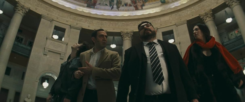 영화 '아노라' (Anora) 리뷰 - 강렬한 스토리와 현실적인 로맨스!