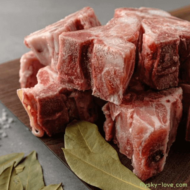 뼈해장국 끓일 뼈다귀