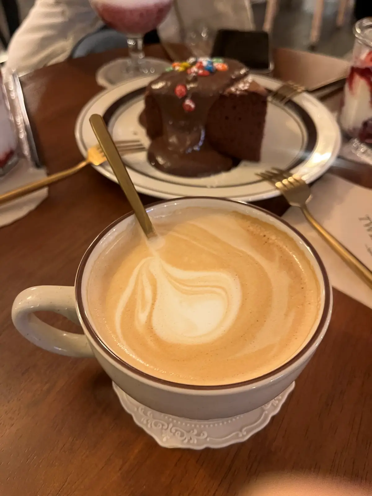 수원-포트웰브-라떼