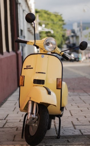 MZ가 열광하는 &lsquo;레트로템&rsquo;의 모든 것: 인기 이유&middot;대표 아이템&middot;구매 팁