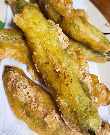 생생정보 진현할머니 김치찌개와 전 밥상