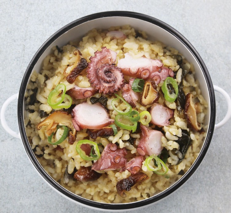 6시내고향 서울수유시장 쭈꾸미볶음 불고기낙지전골 밀키트 그리고 문어솥밥밀키트