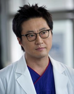 박신양 프로필 나이 고향 학력 결혼 전시회 인스