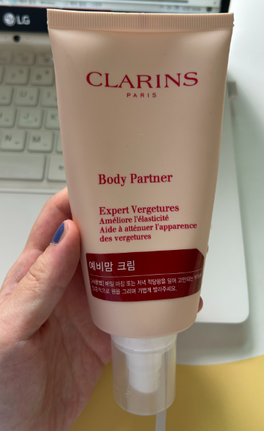 [임신 26주] 쌍둥이 임신 배 튼살, 바세린&middot;사봉 바디스크럽&middot;클라랑스 크림 후기