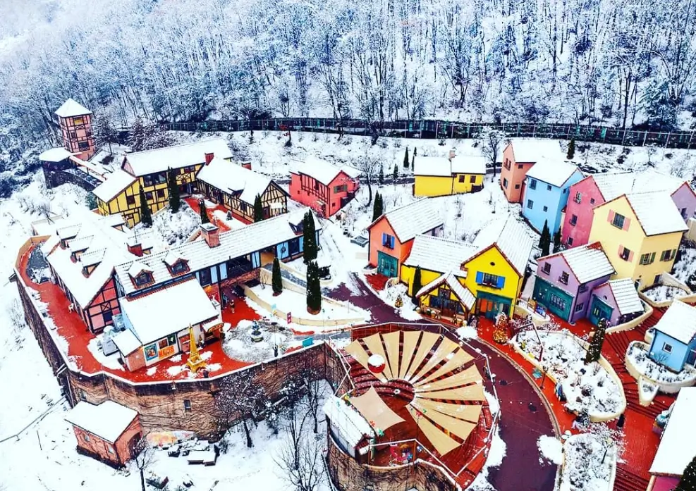 겨울 여행지 추천 쁘띠프랑스