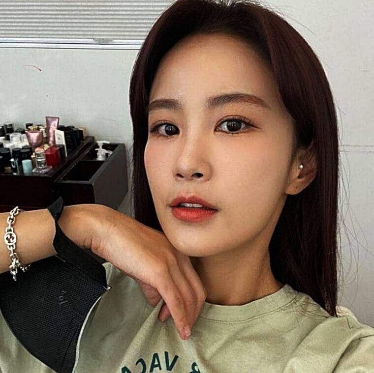 개그우먼-김지민