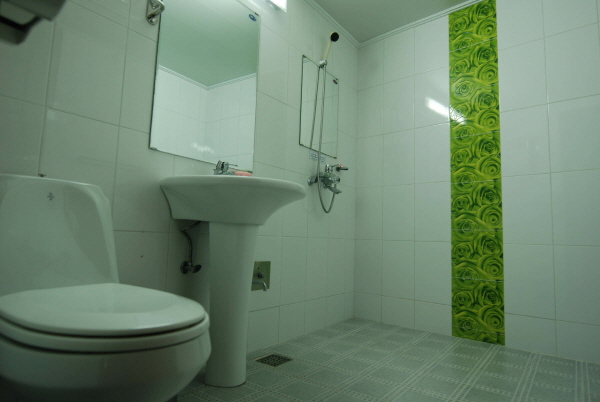 강씨봉 자연휴양림