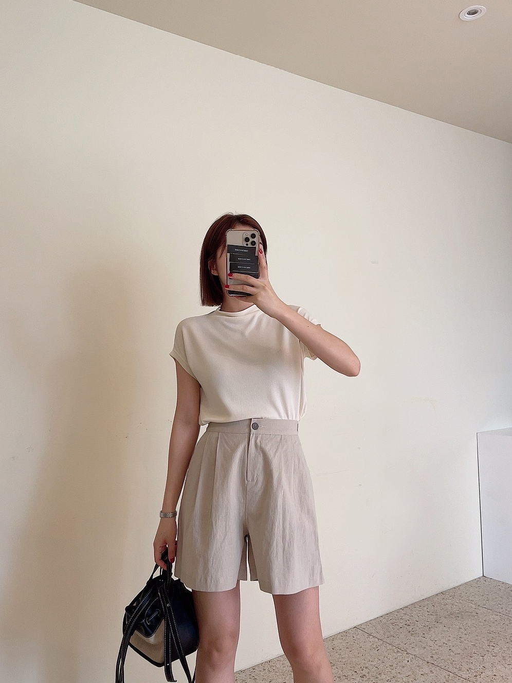 드레스코드 린넨 핀턱 반바지 뒷밴딩 프리사이즈