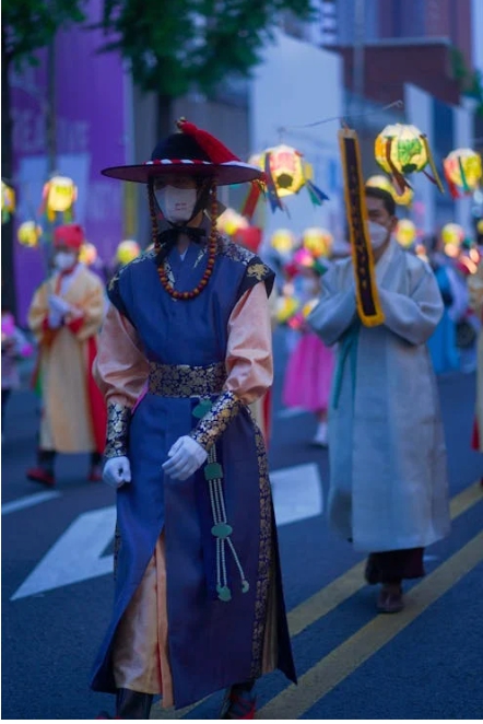 축제 행진 모습