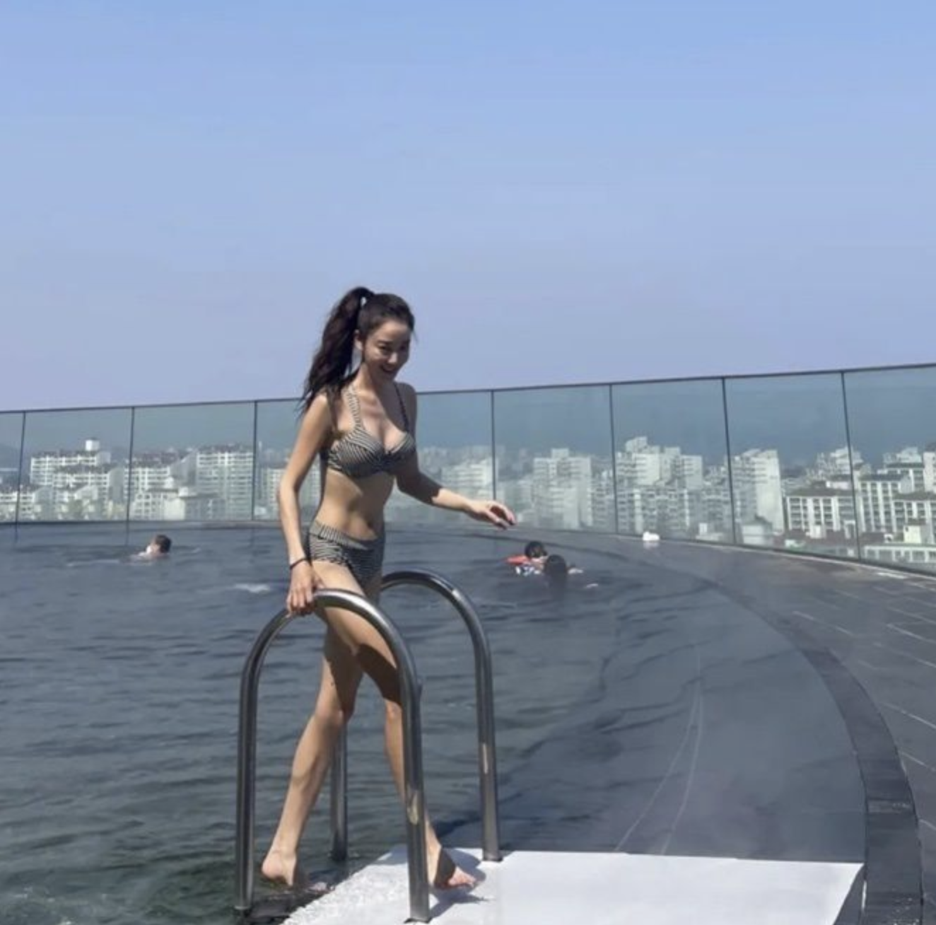 이소연 비키니