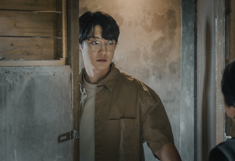 아무도 없는 숲속에서 출연진 몇부작 촬영지 