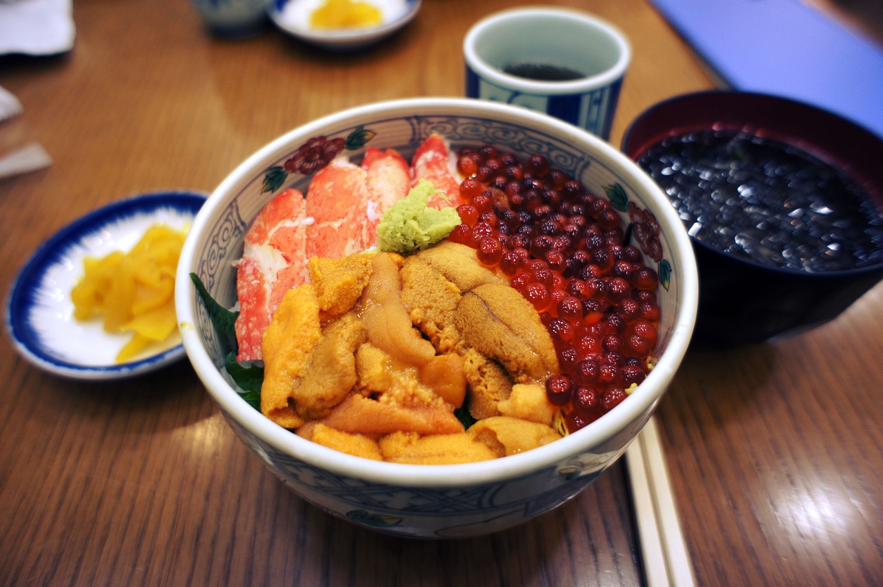 바다의 싱그러움을 한 그릇에 담다! 신선한 해산물 카이센동 레시피 & 맛집 팁
