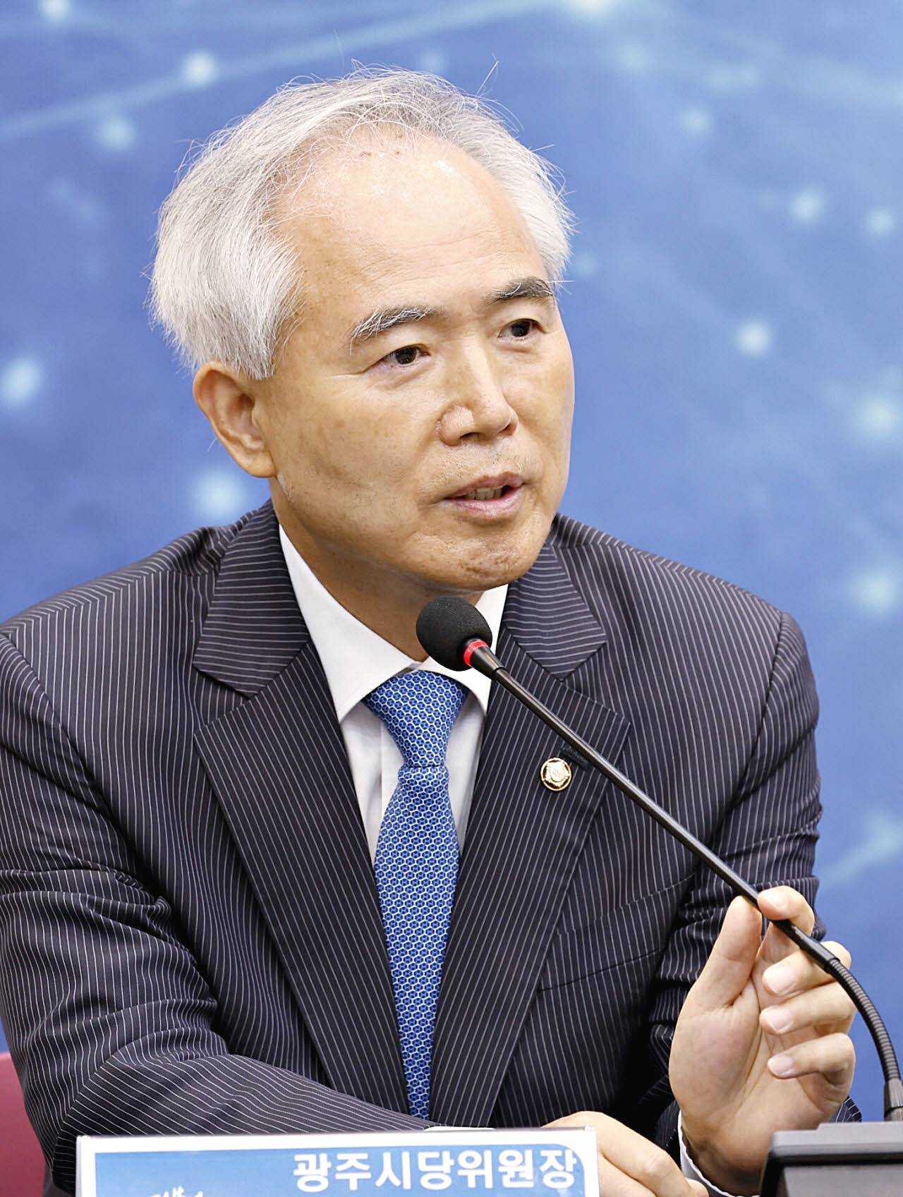양부남