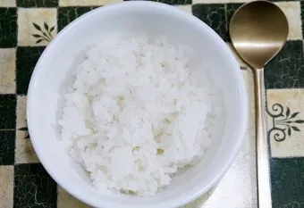 밥할 때 식초 넣는 이유와 효과 및 적정량 정리_16