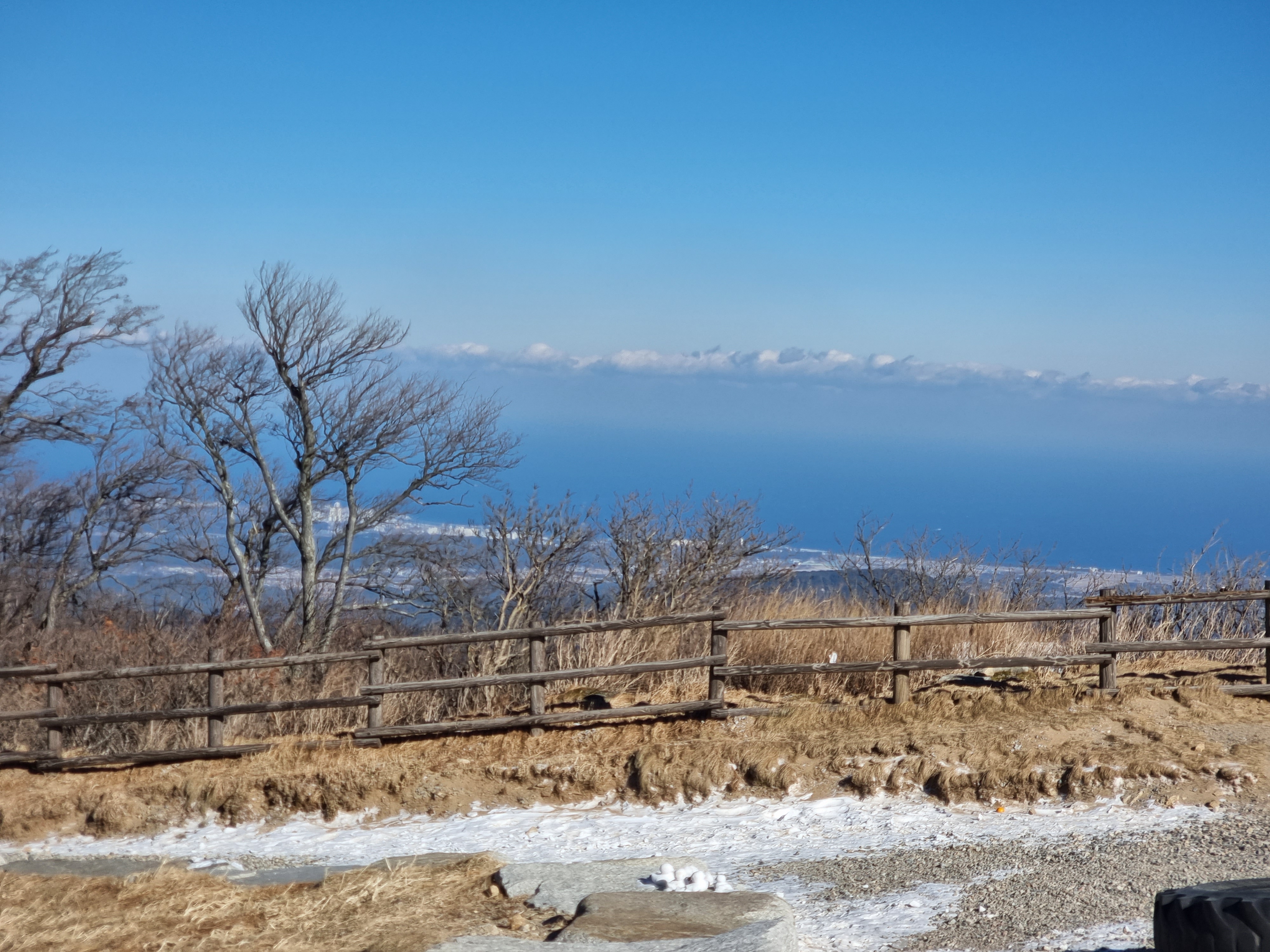 대관령 삼양목장 전망대에서 보이는 동해 바다
