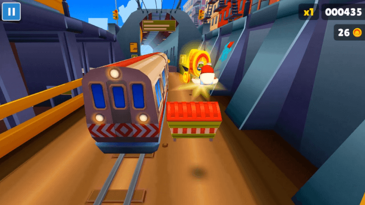 달리는-열차를-피하면서-코인을-수집하는-화면