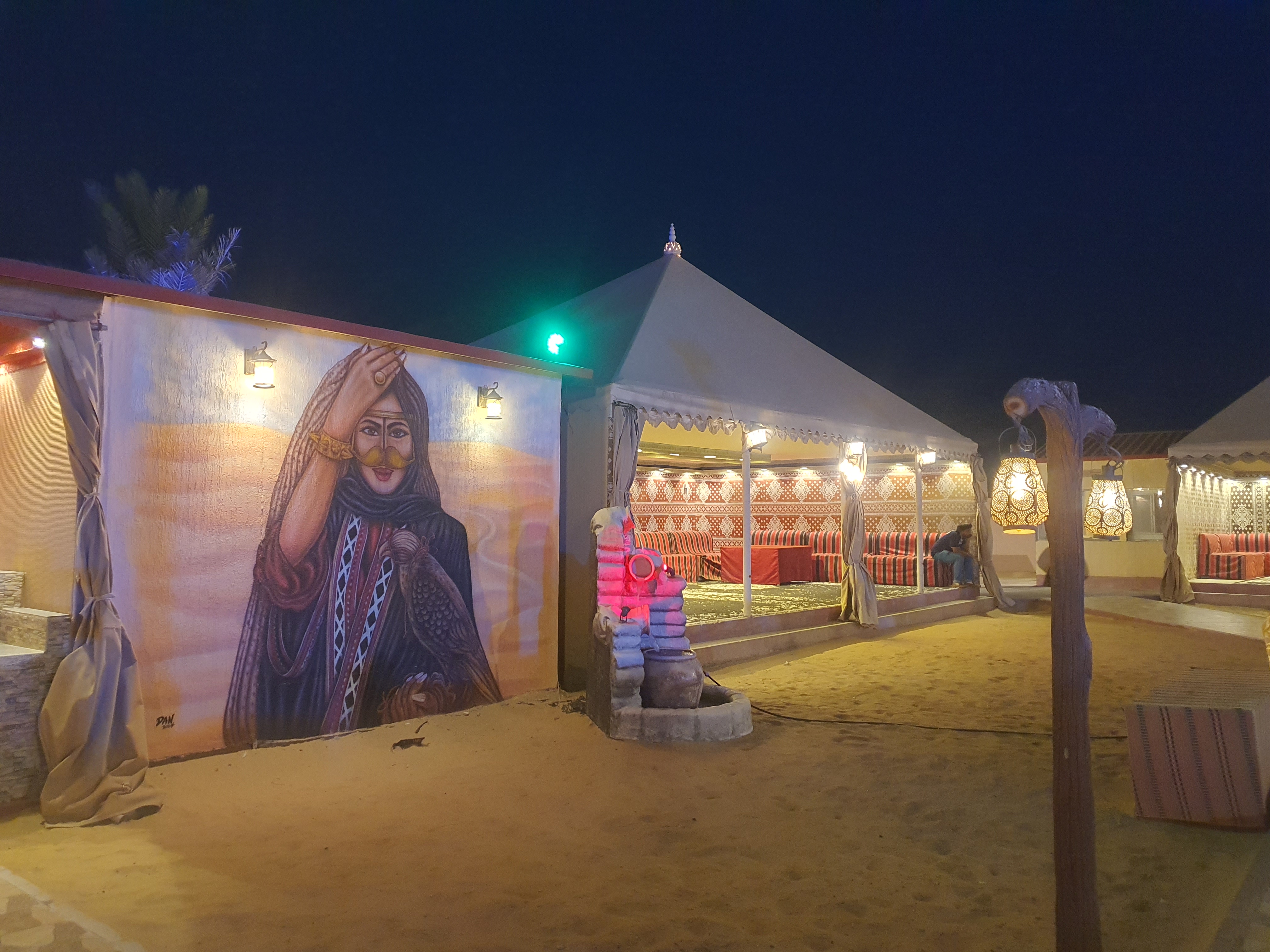 두바이 사막투어 복장 낙타 헤나 체험 노랑풍선 가이드 동행 BBQ