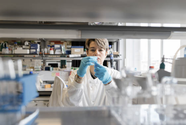 Proteomics에서 &ldquo;보이는 것 vs 존재하는 것&rdquo;