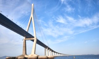 김진 논설위원 사망 이유 인천대교 프로필