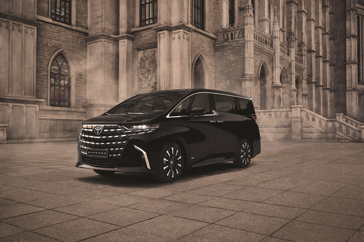 2024 토요타 알파드 하이브리드 포토