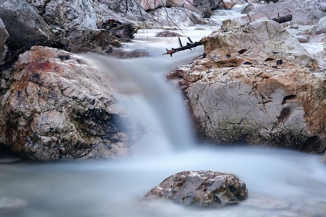 집에서 쉽게 할 수 있는 스트레칭 홈트레이닝 가이드