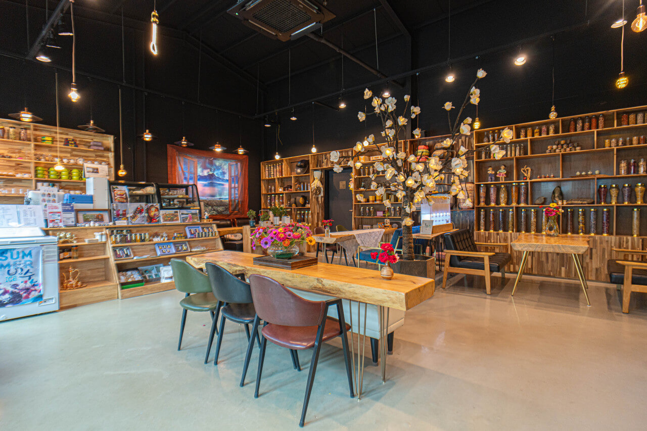 6시 내고향 충남 청양의 식용 꽃 카페 꽃이 머무는 자리 (꽃차, 꽃비빔밥, 꽃김밥 맛집)