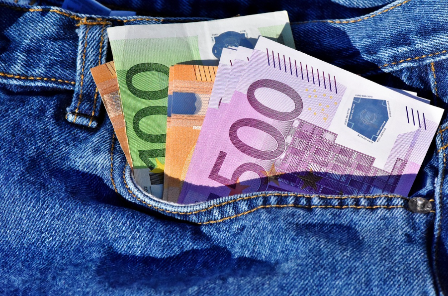 월급 300부터 자산이 급격히 늘어나는 구조 (현실적으로 돈이 쌓이는 사람들의 비밀)