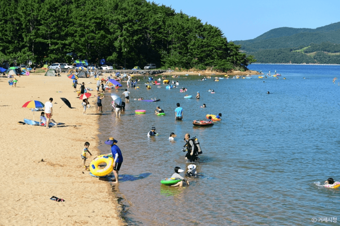 물안 해수욕장 (경남)