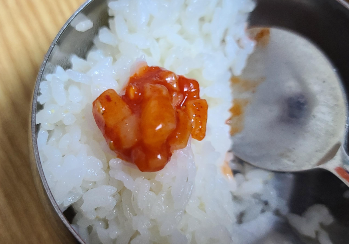 제주맛집 우진해장국 고사리육개장 인천국제공항맛집 외부 대기실 내부 메뉴판 삼다수제공 고사리육개장 녹두전 오징어젓갈 비빔밥