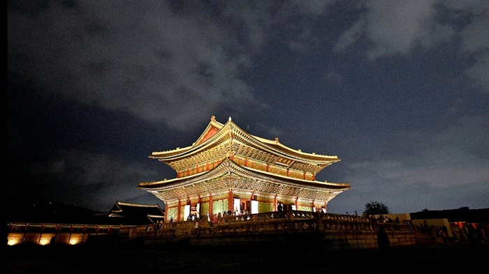 경복궁 야간관람 포토존