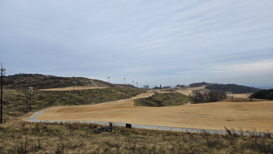 골프장 경험담 경주 루나엑스cc 6홀 단위 코스, 노캐디 + 자동 카트, 자연 경관,