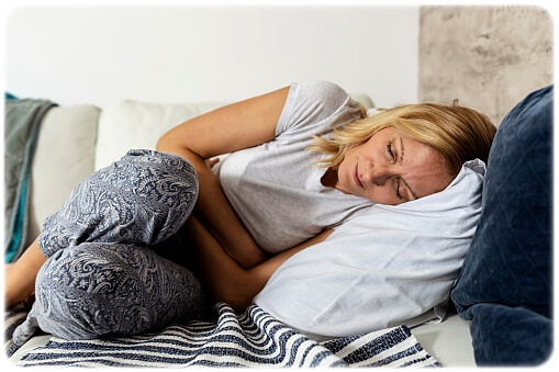 위암 증상 원인 진단 치료 생존율 완치율 예방 방법