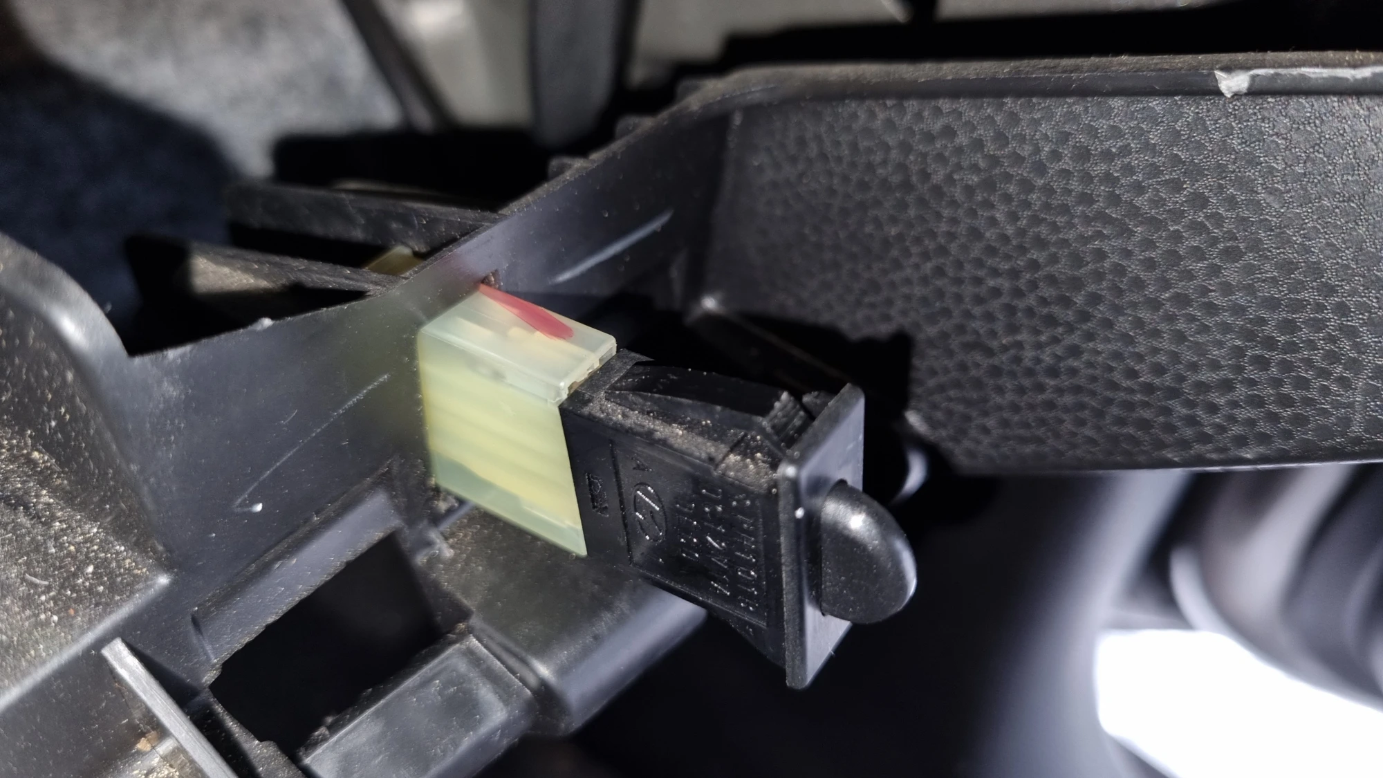 전원잭 연결 모습