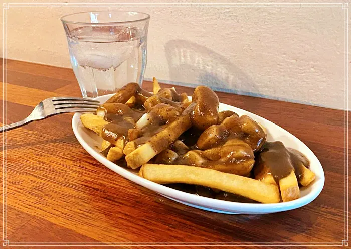 식객 허영만 백반기행 이태원, 한남동 캐나다 퀘백주 전통음식 푸틴 맛집
