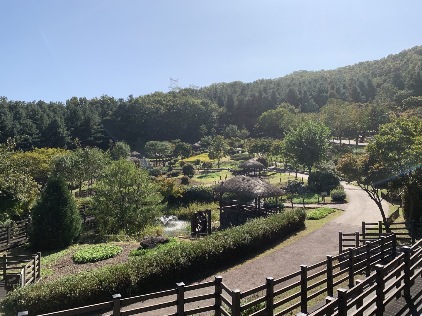 첫번째 오두막 영역