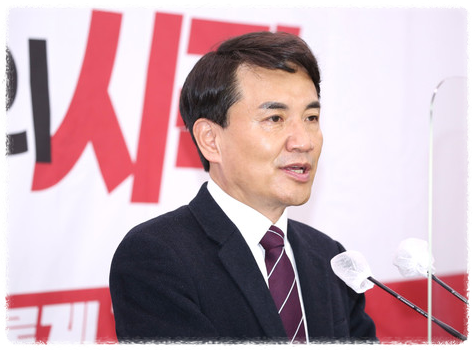 김진태 강원도지사