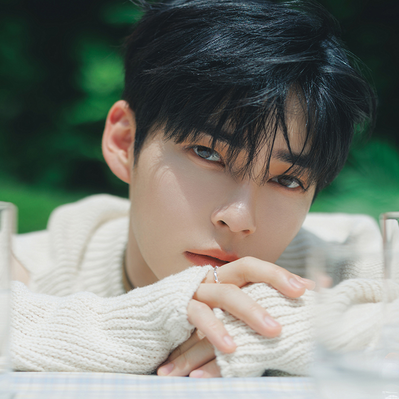 제로베이스원 멤버 성한빈사진