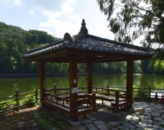 충남 계룡 가볼만한곳 베스트 10 - 부모님과 함께하는 1박2일 계룡 여행코스
