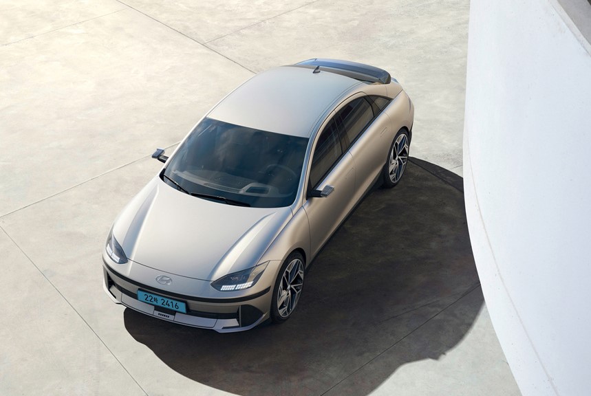 아이오닉6 페이스리프트 출시일 예상도 성능