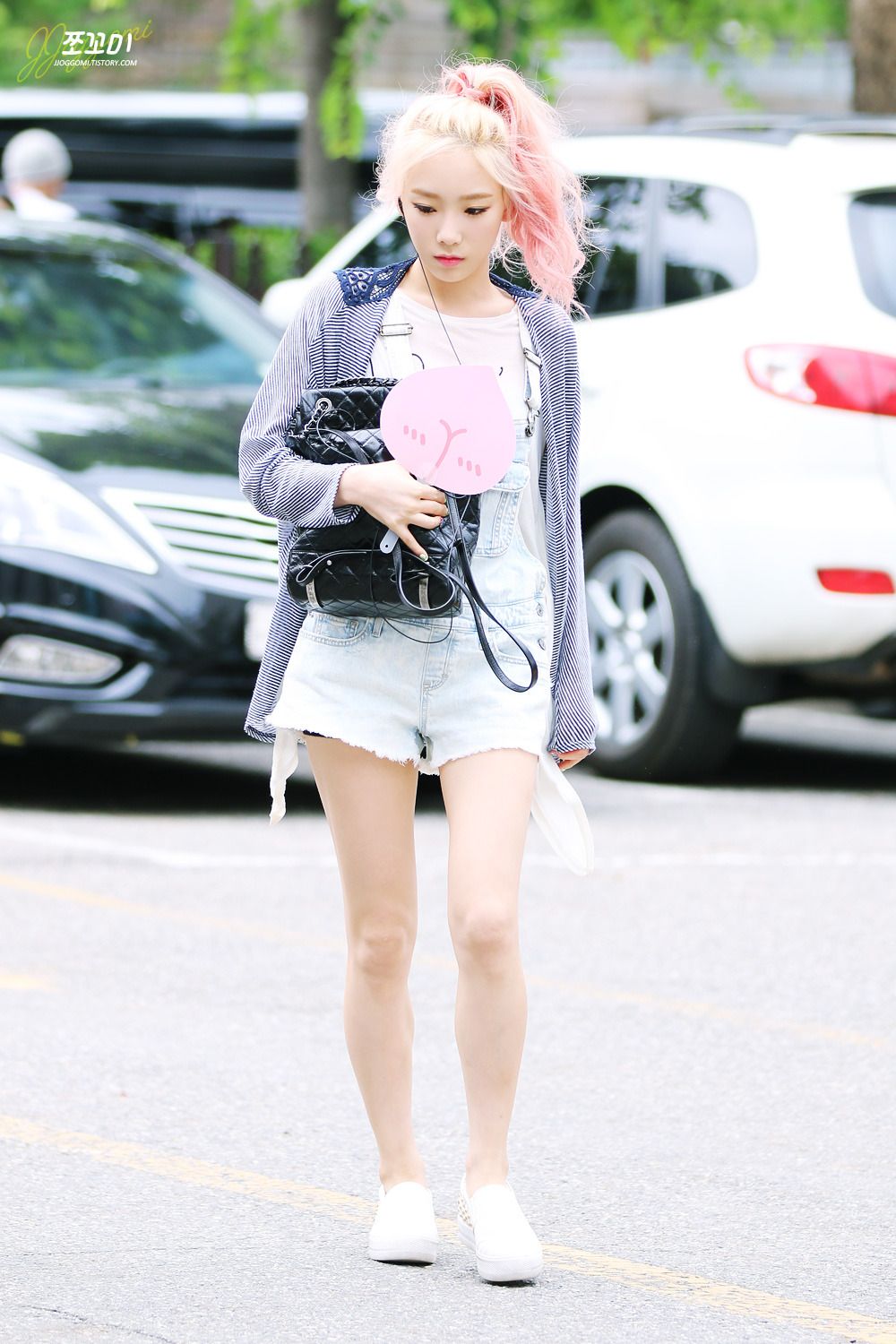 태연 공항패션 사진 태연 공항패션 사진