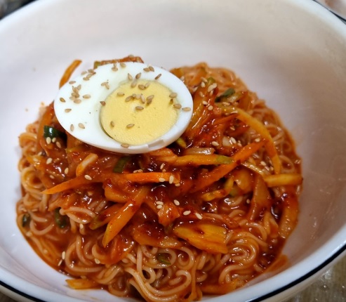 생활의 달인 은둔식달 사당동 김치비빔국수의 달인 국수가